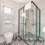 Merkez Bahceli Muestakil Ev Arya Roof House Villa *