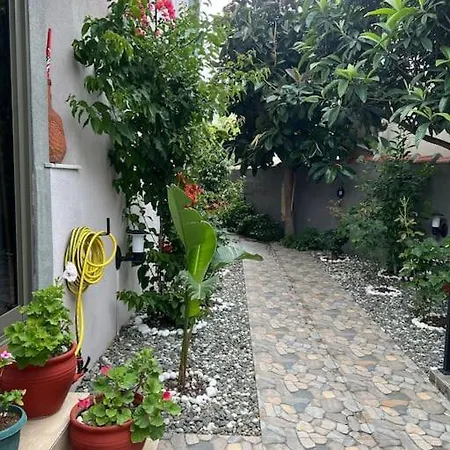 Merkez Bahçeli Müstakil Ev Arya Roof House *