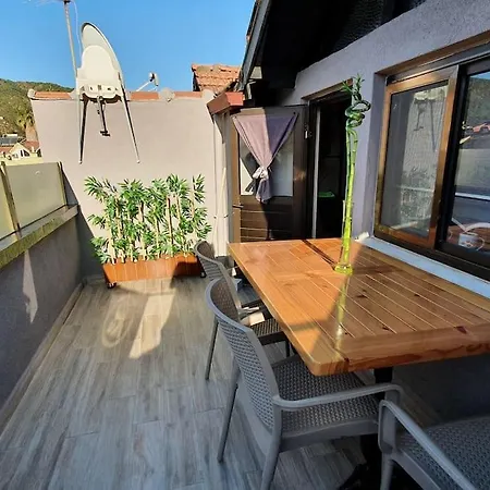 Arya Roof House Мармарис